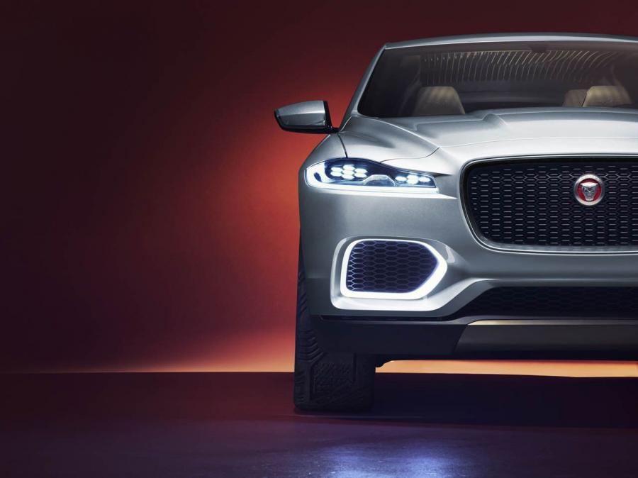  Jaguar C-X17 Concept in Liquid Aluminum 2013 года  (фото 20 из 38)